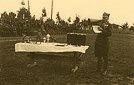 Dubno, 1938 r. wito Pukowe 43. Puku Piechoty im. Legionu Bajoczykw. Kpt. J. Kaucz ogasza zdobywcw nagrd w zawodach sportowych.