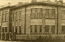 Kowel, zdjęcie współczesne. W dwudziestoleciu międzywojennym Szkoła Miernicza i Drogowa, przed I wojną światową gimnazjum żeńskie (patrz wyżej).